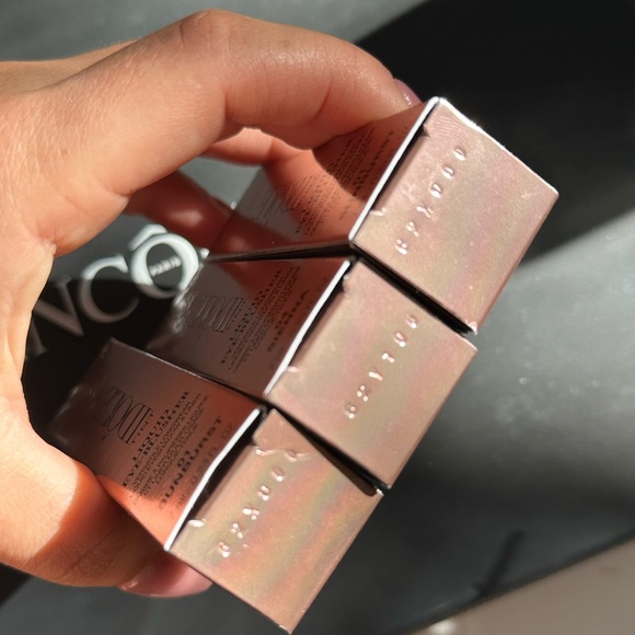 BRAND NEW LANCOME liquid eye blusher: shade 01, & 04 - Picture 5 of 5